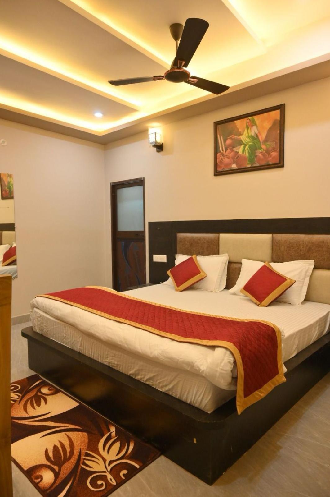 Hotel Ps Residency Варанасі Екстер'єр фото